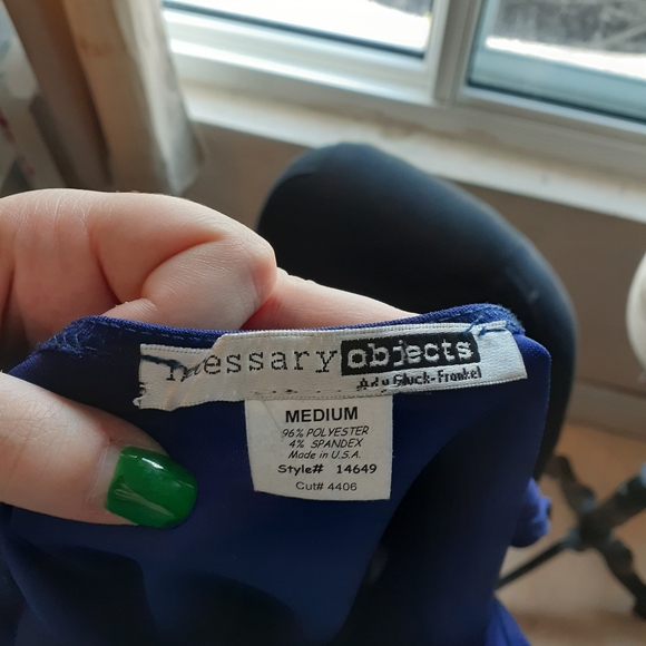 Top - Picture 2 of 3